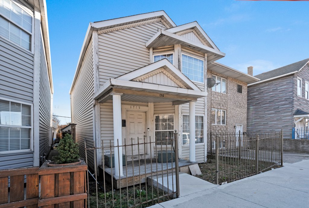 1715 S Ruble Street IL