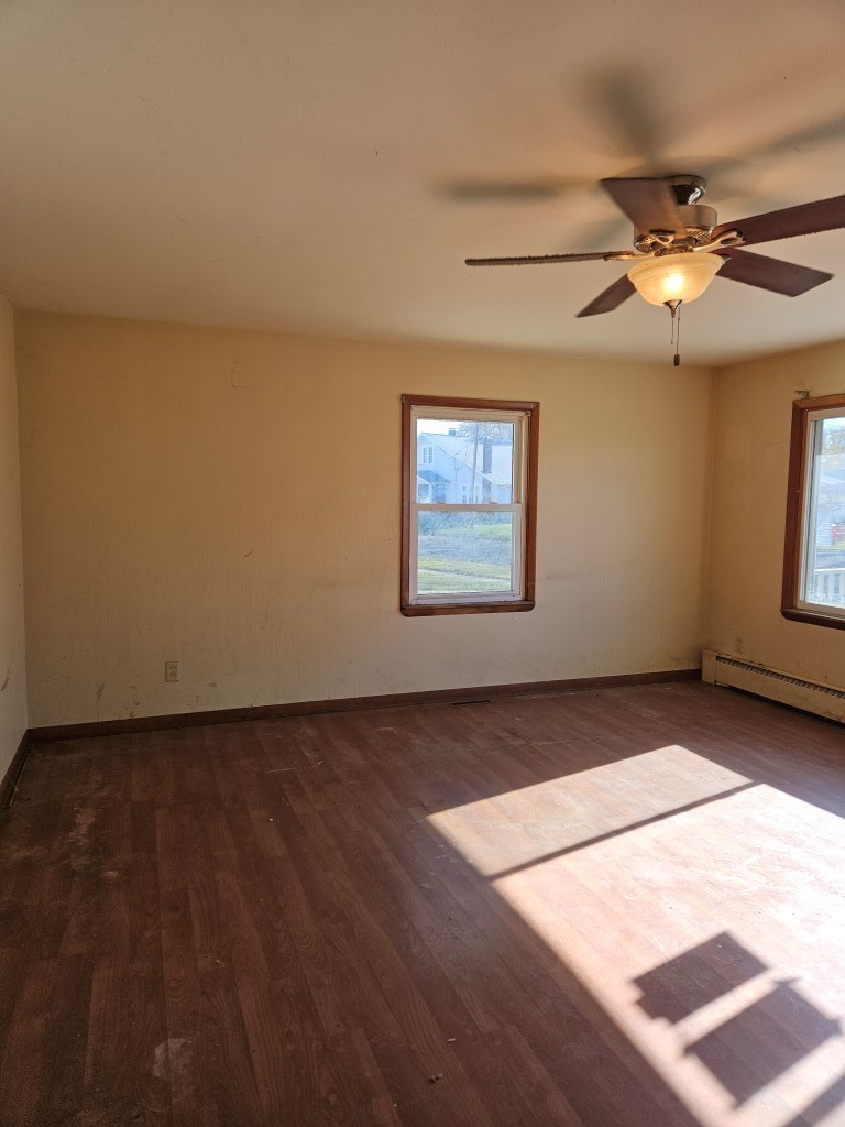 1104 W 6th Street IL