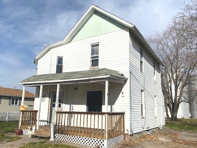 304 E Front Street IL