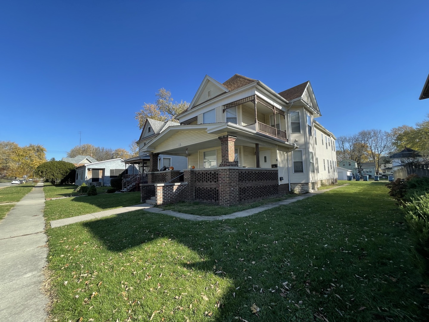 442 S Chicago Avenue IL