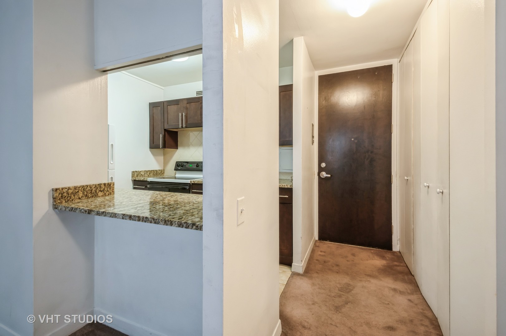 535 N MICHIGAN Avenue 1302 IL, #1302
