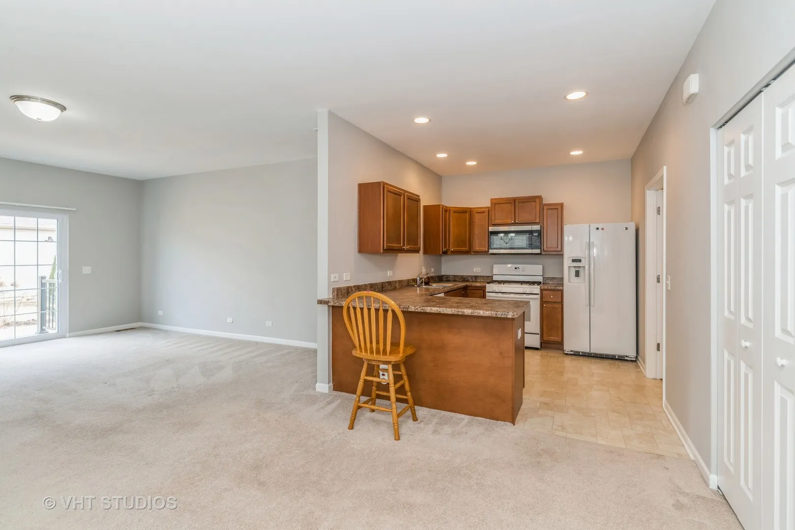 916 Yorktown Street IL