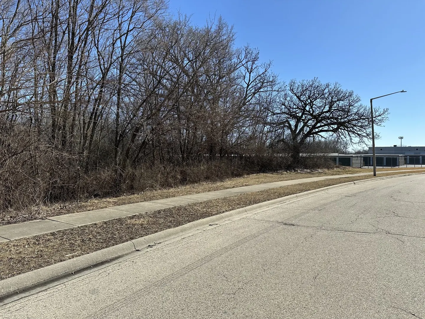 1702 Oak Drive IL