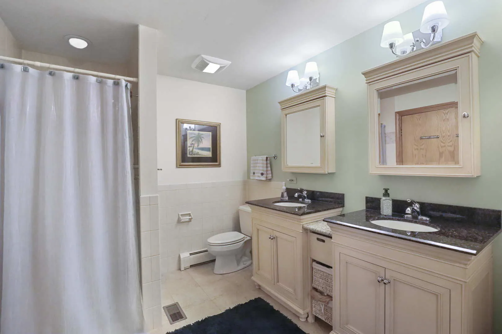 2115 N WOODLAWN PARK Avenue IL