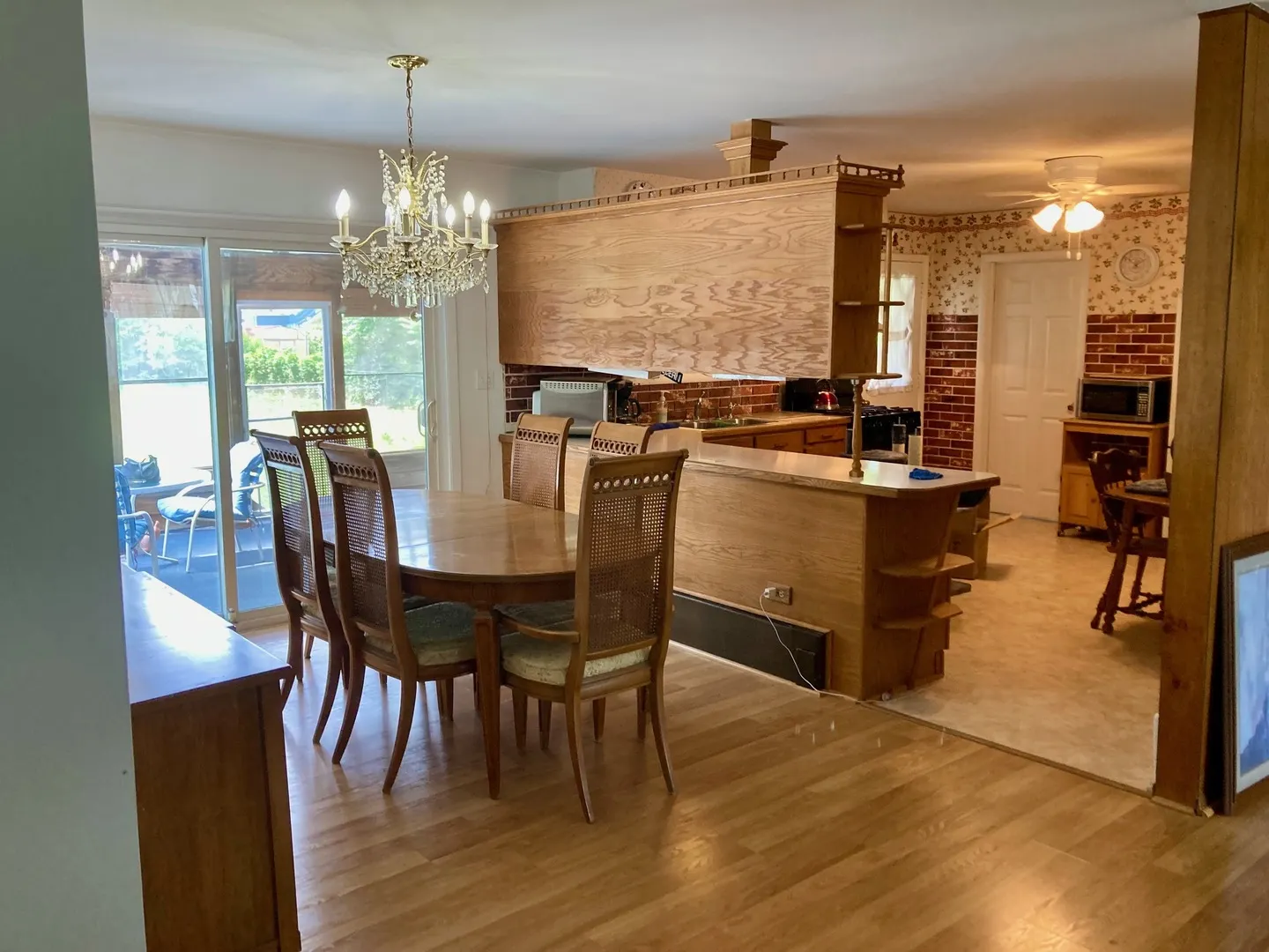 515 Country Club Drive IL