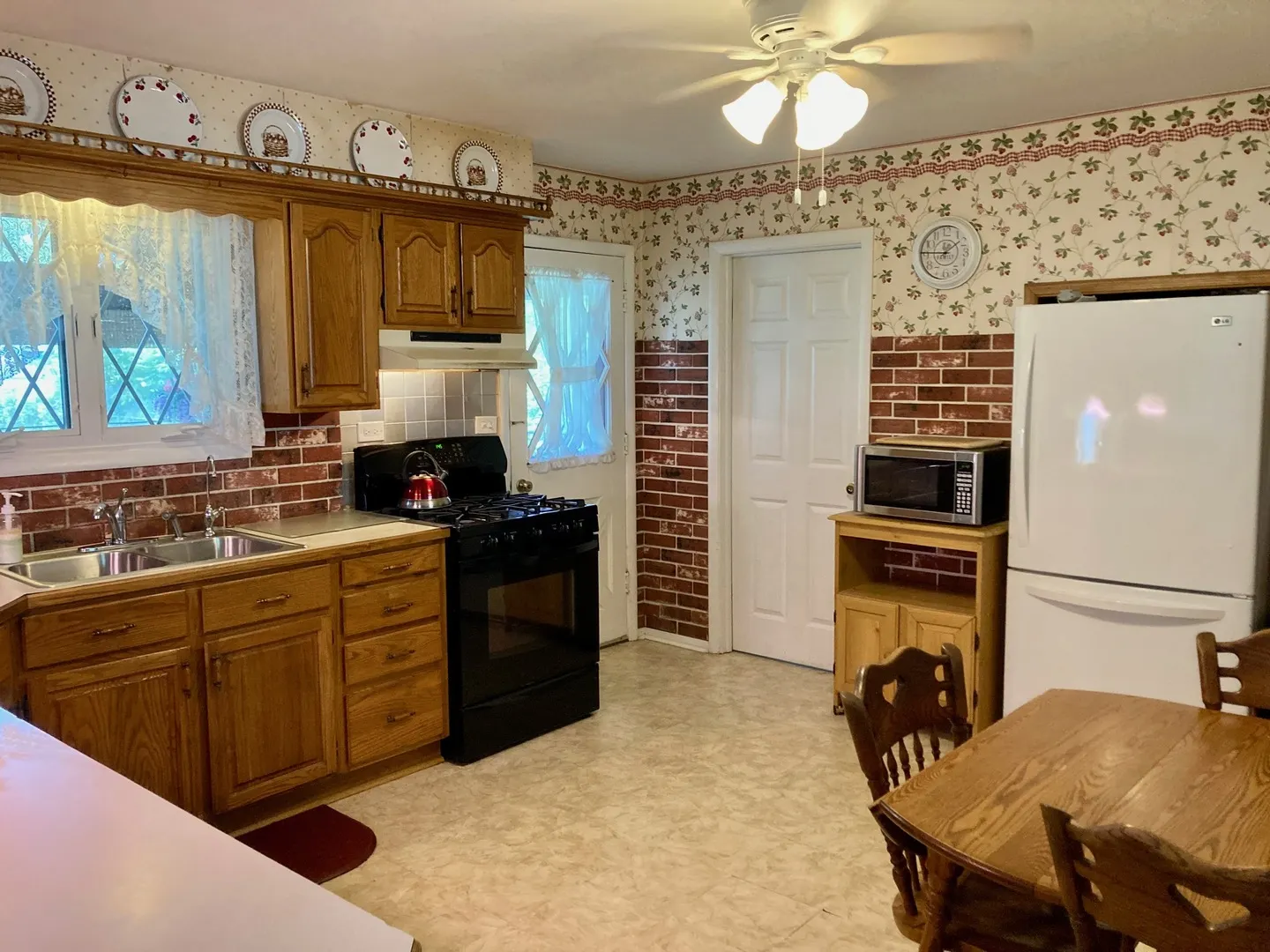 515 Country Club Drive IL