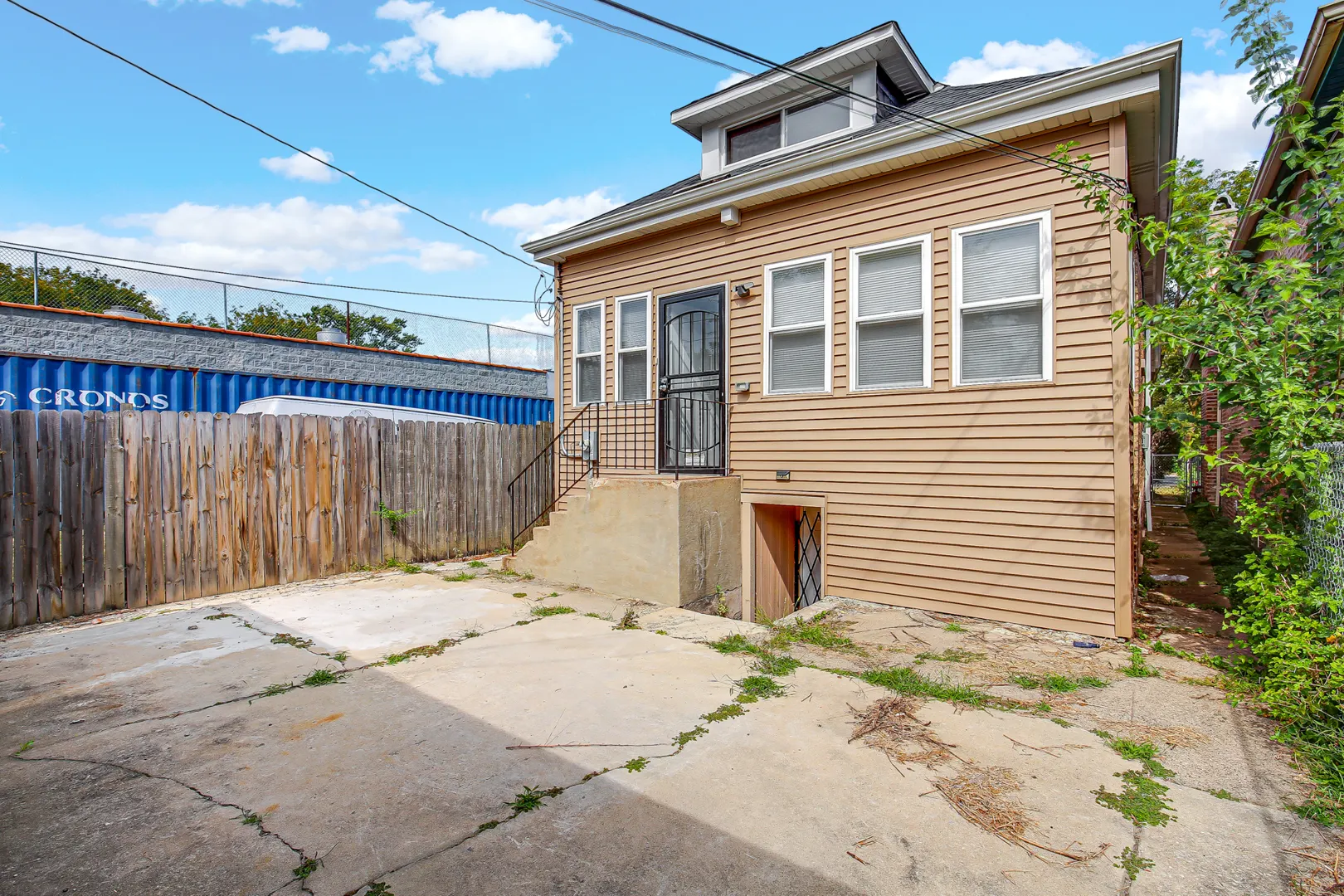 1011 W 87th Street IL