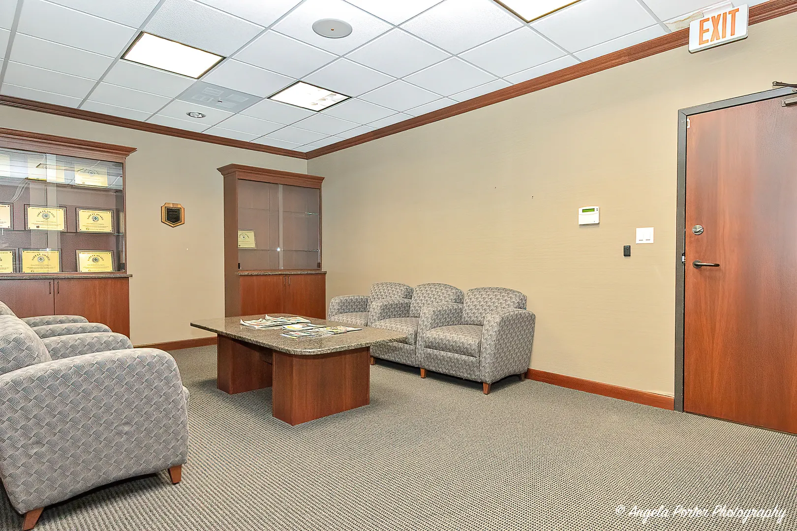 5400 W Elm Street 200-204 IL