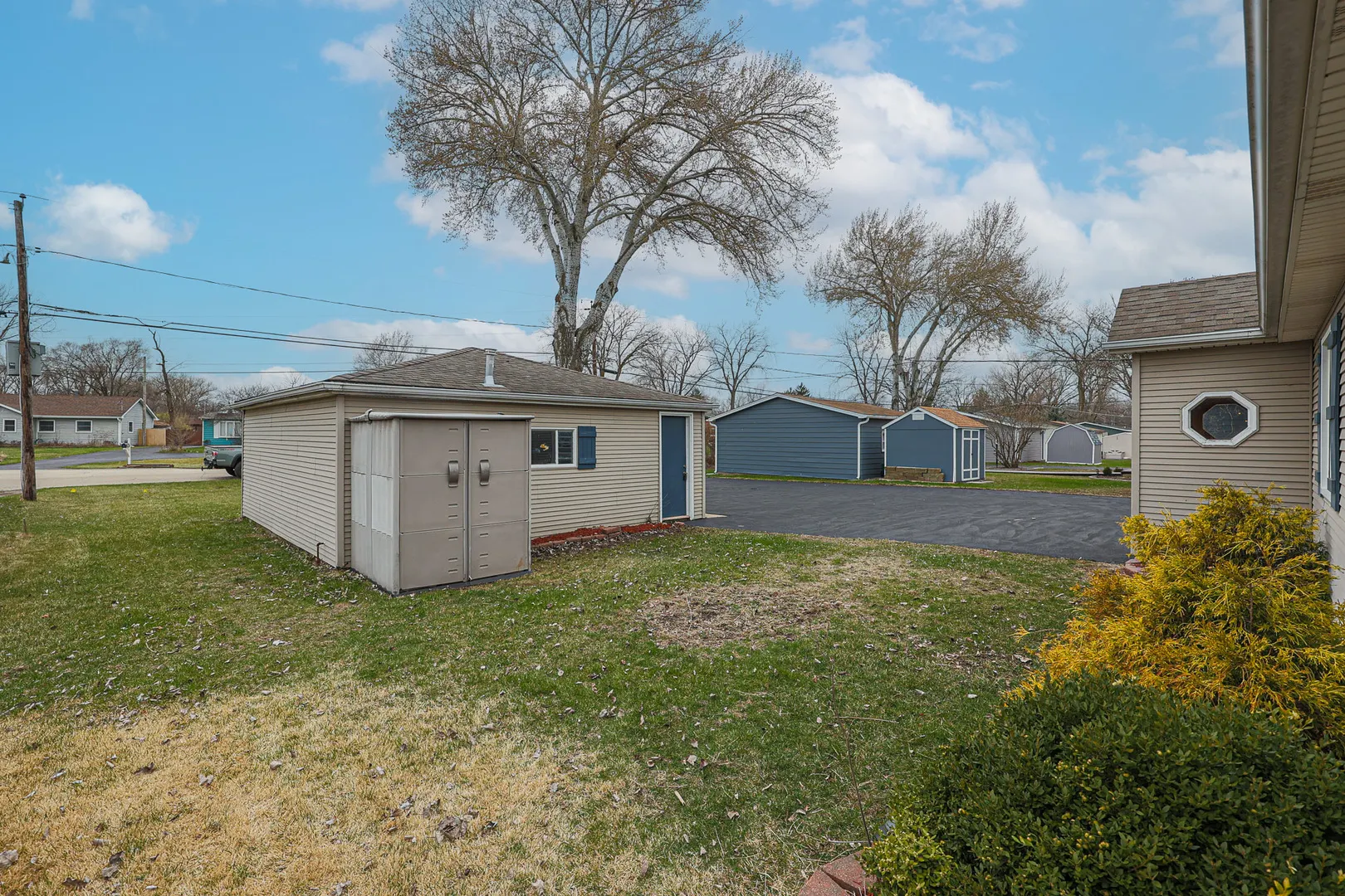 707 Kingston Boulevard IL