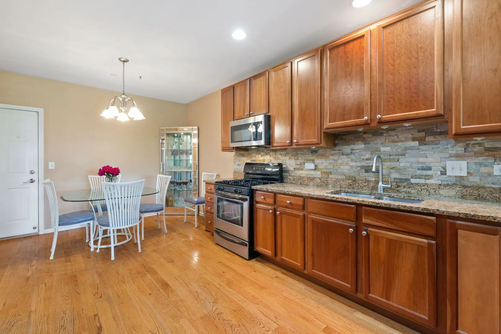 165 Finstad Drive IL