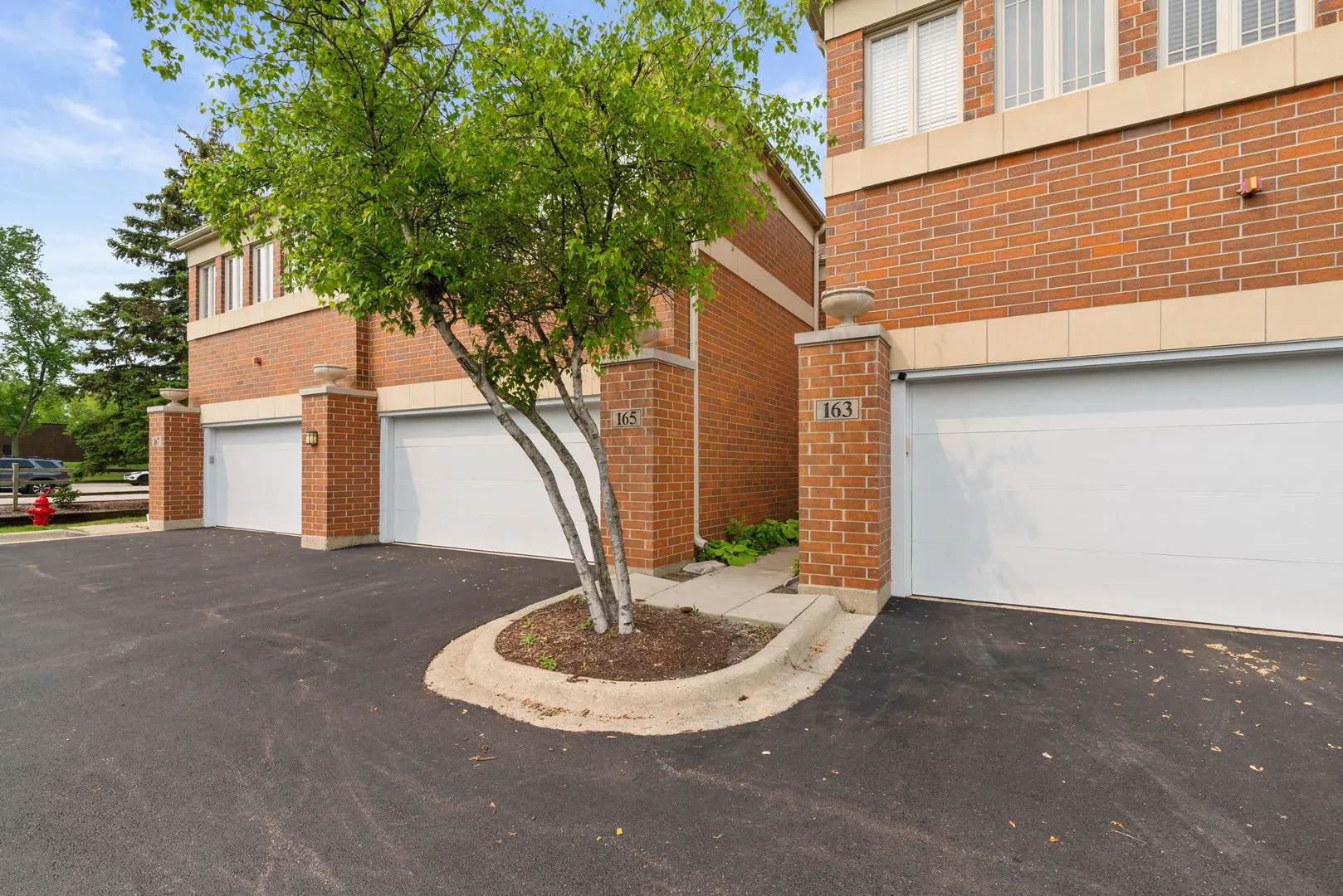 165 Finstad Drive IL