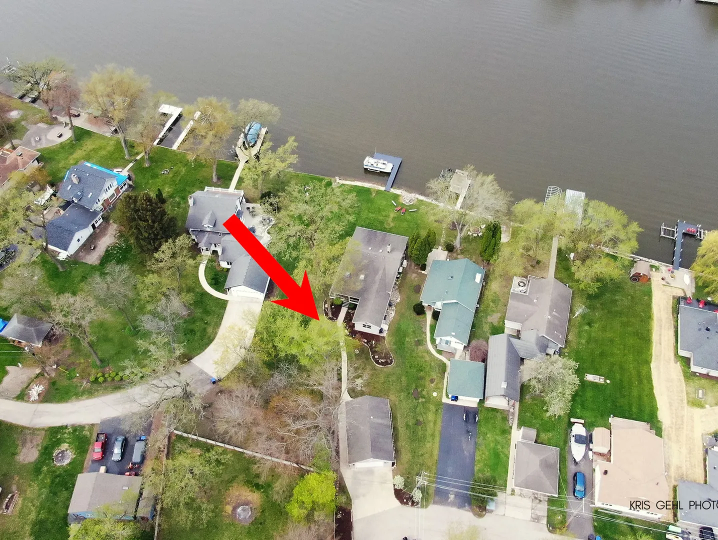 2601 N Villa Lane IL