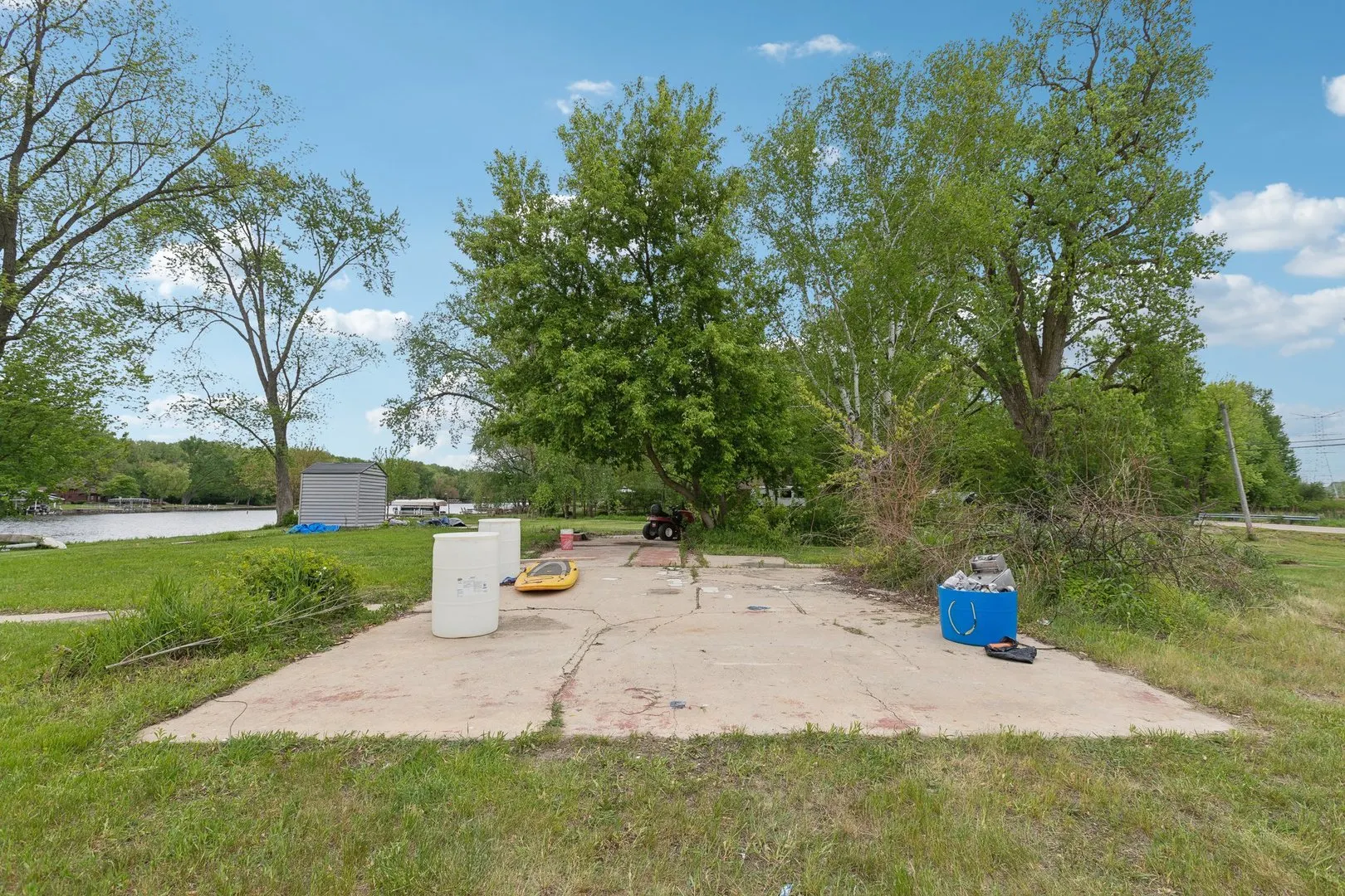 2418 Colby Drive IL
