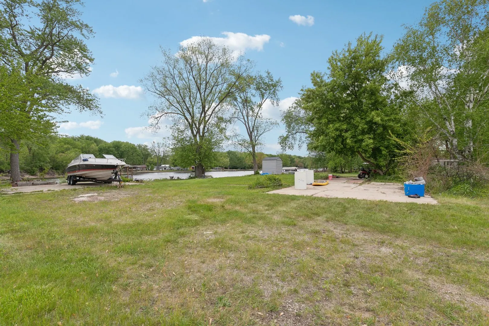 2418 Colby Drive IL