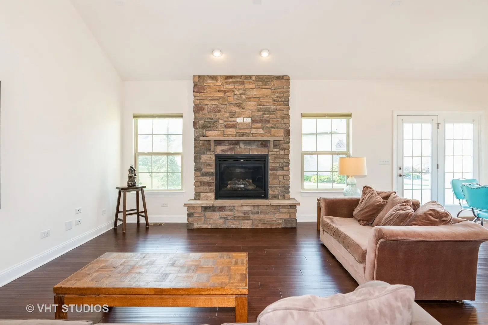 3815 Ridge Pointe Drive IL
