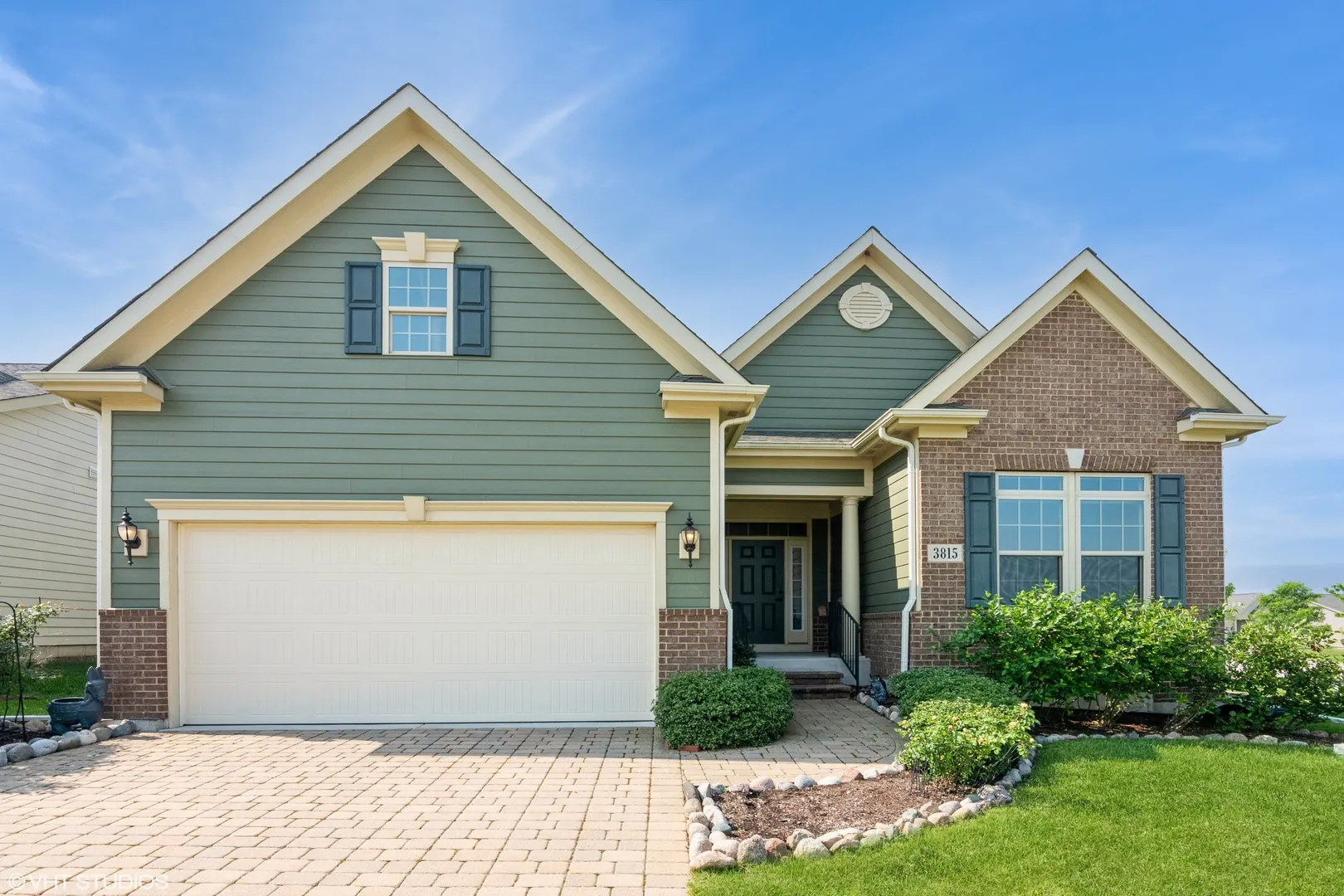 3815 Ridge Pointe Drive IL