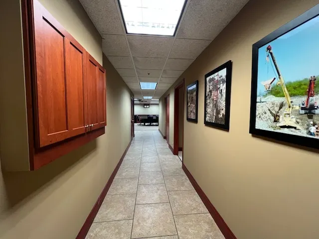 711 Ridgeview Drive IL #711-713