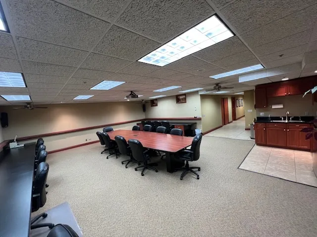 711 Ridgeview Drive IL #711-713