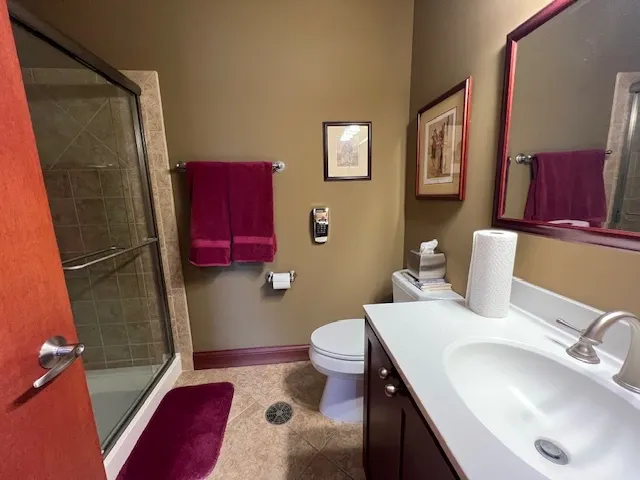 711 Ridgeview Drive IL #711-713