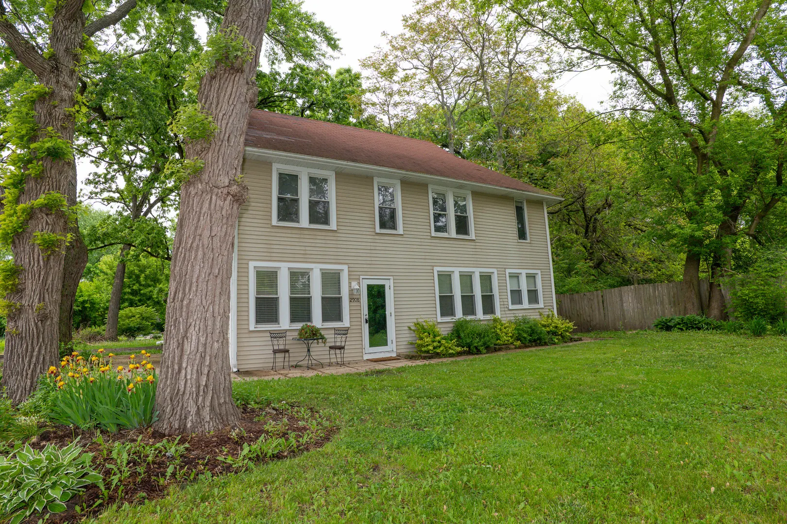 2908 Oakwood Avenue IL