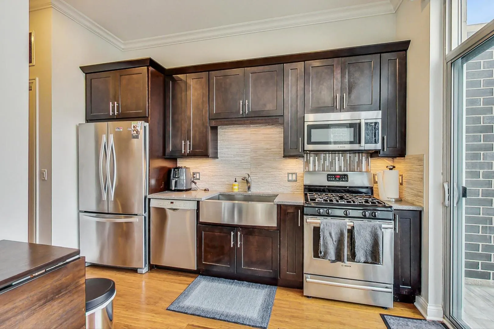 1249 W Madison Street 301 IL