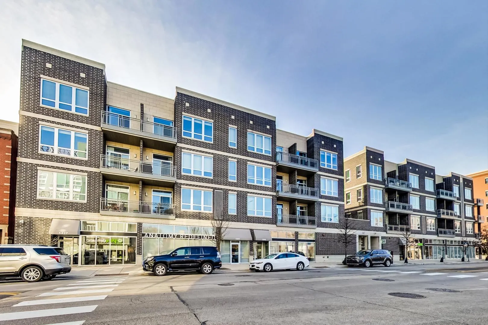 1249 W Madison Street 301 IL