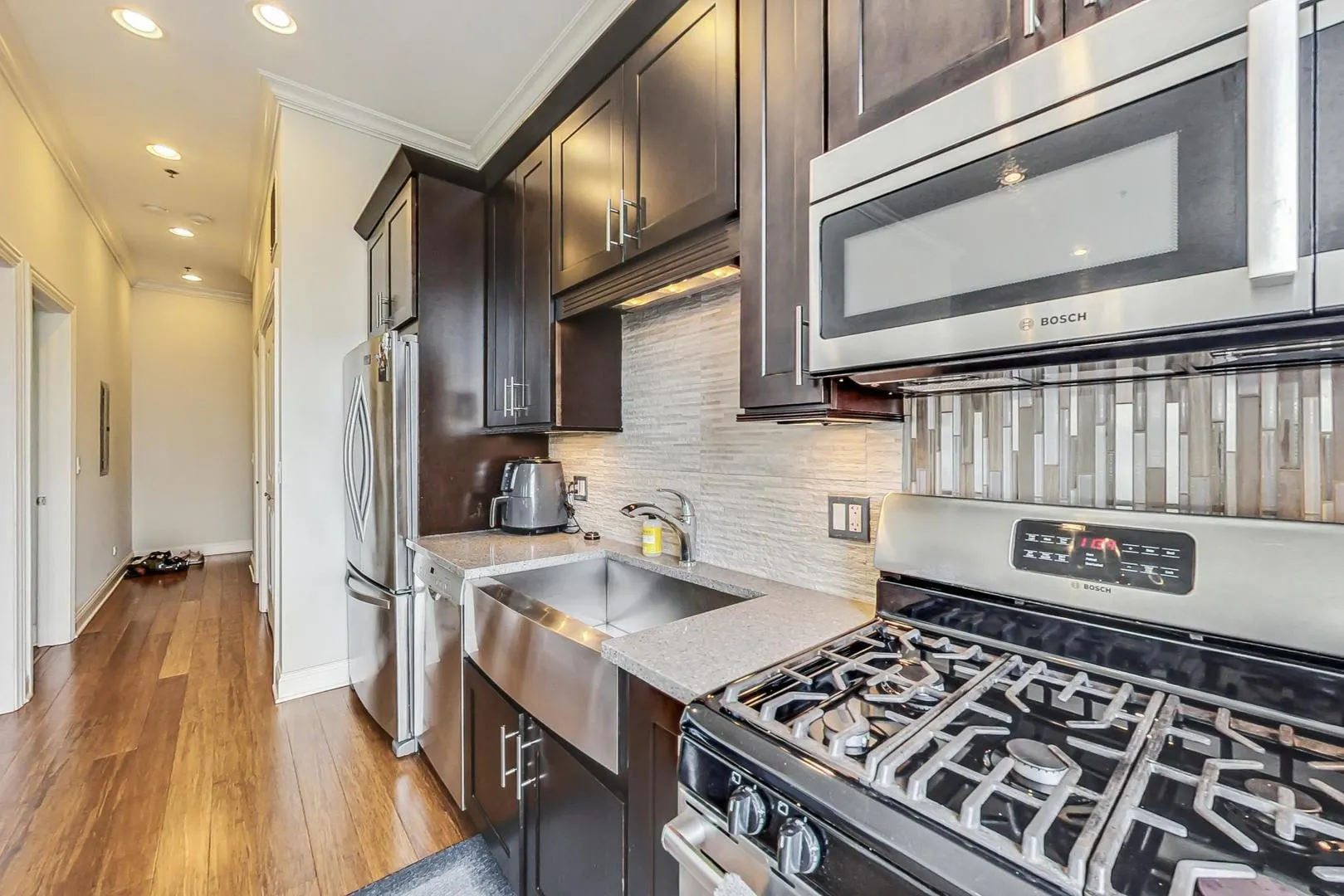 1249 W Madison Street 301 IL
