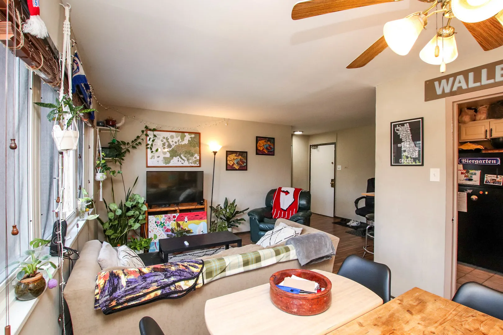 700 W Bittersweet Place 309 IL