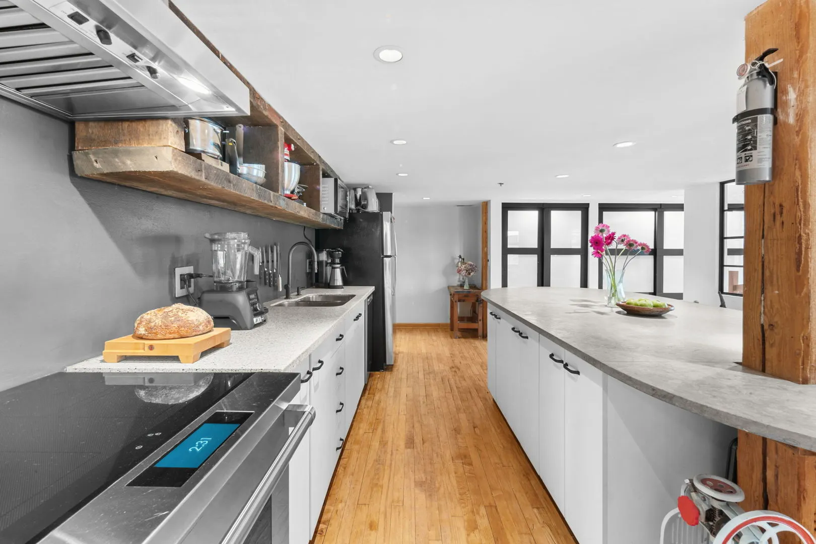 531 S Plymouth Court 602 IL