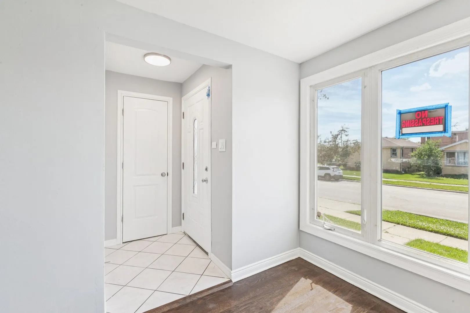 8753 S TROY Avenue IL