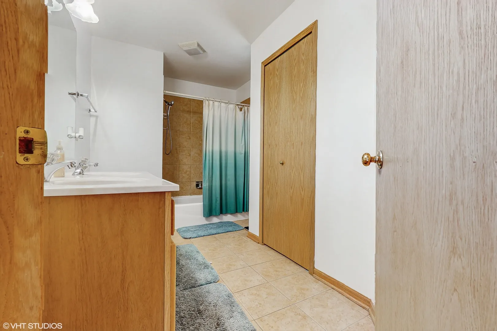 11 Carrington Court IL