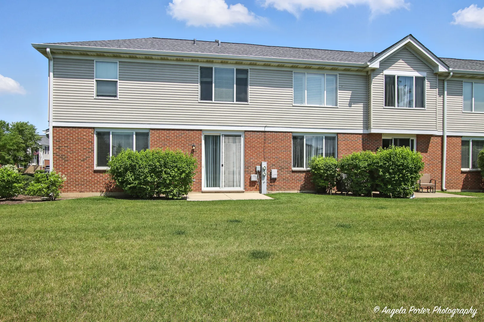 509 Legend Lane IL