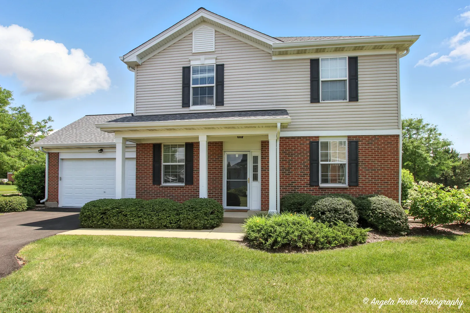 509 Legend Lane IL