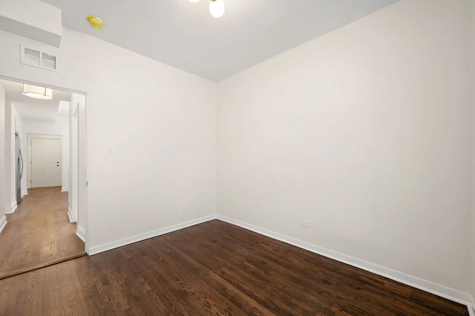 1338 W Hollywood Avenue 1 IL