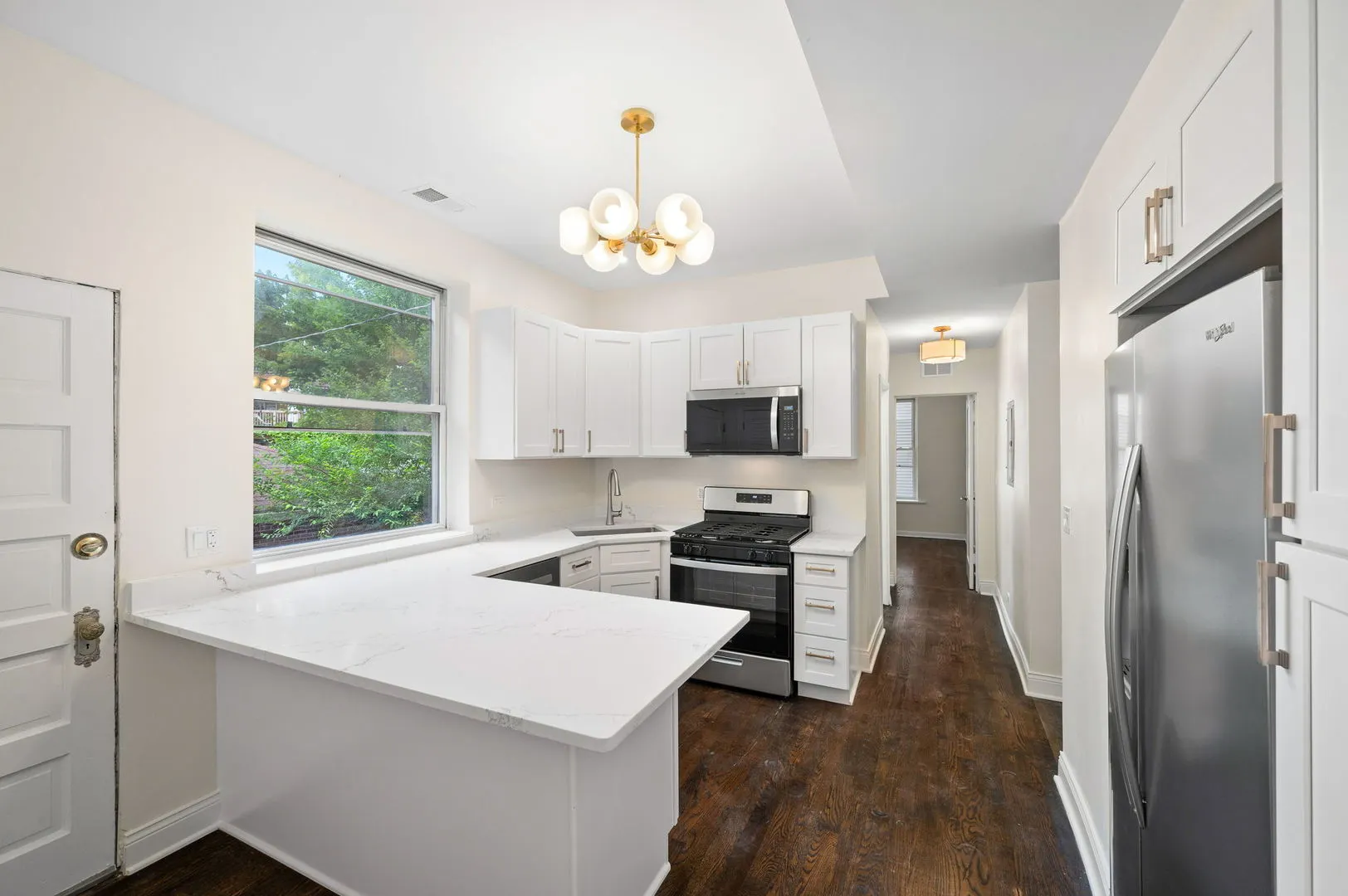 1338 W Hollywood Avenue 1 IL
