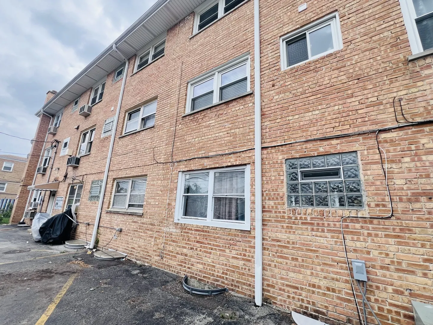 6968 W Diversey Avenue 7 IL