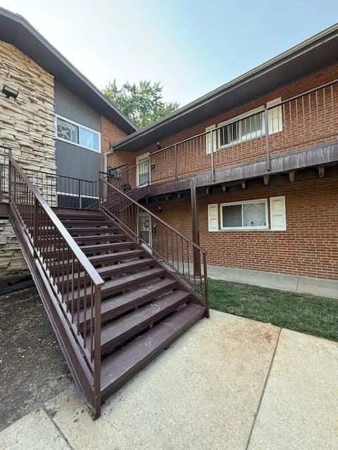 1810 W Hatherleigh Court 2B IL