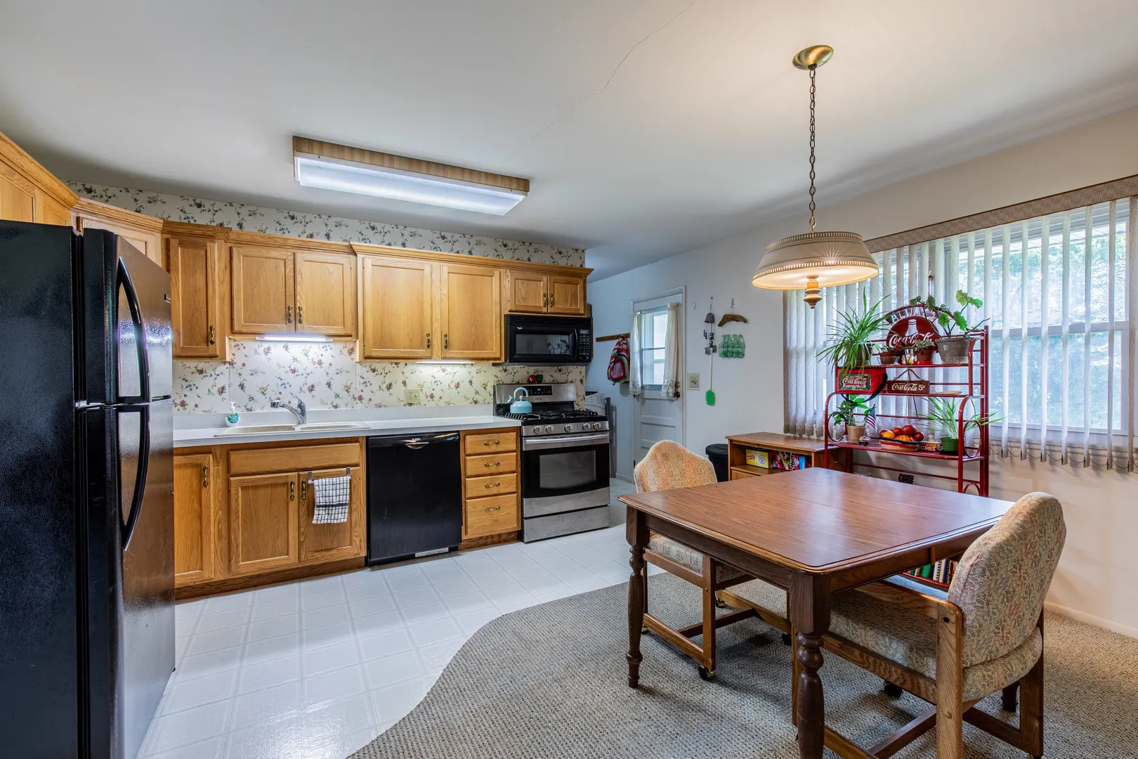 698 Downey Drive IL