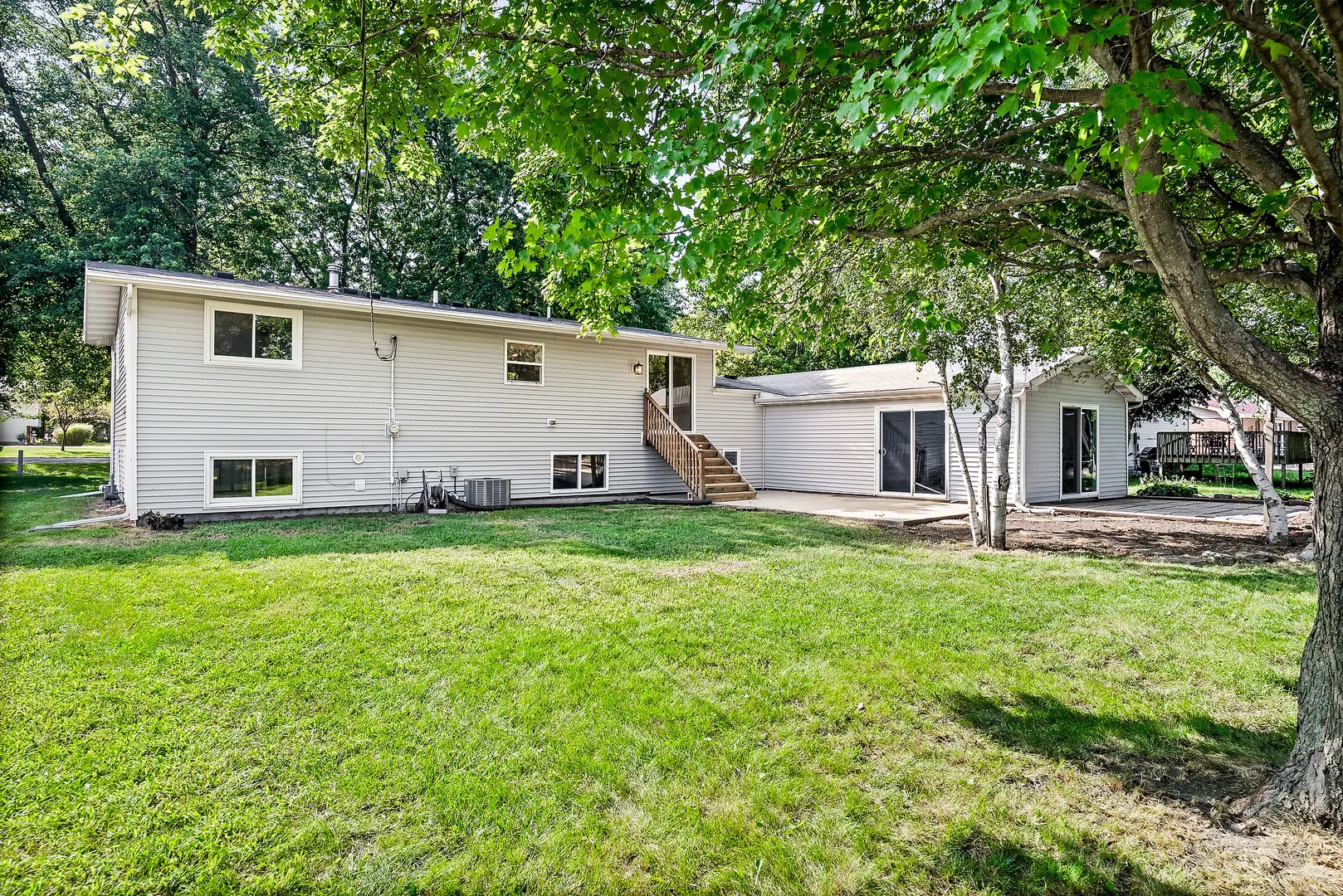 502 S East Street IL