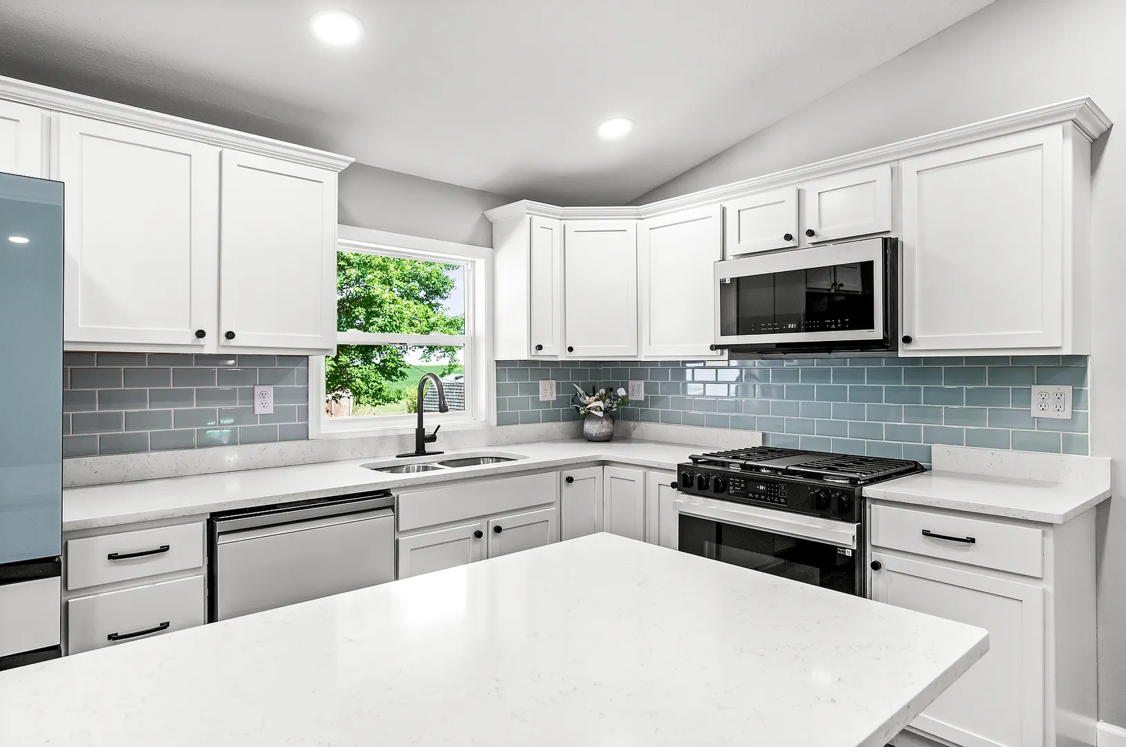 502 S East Street IL