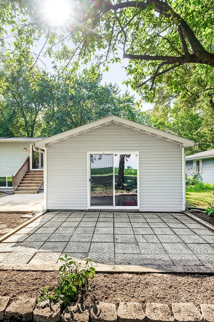 502 S East Street IL
