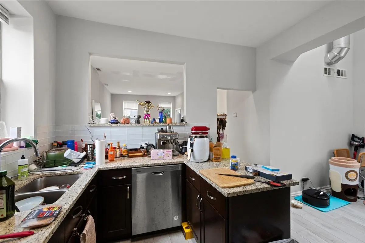 2246 W BELDEN Avenue 3F IL