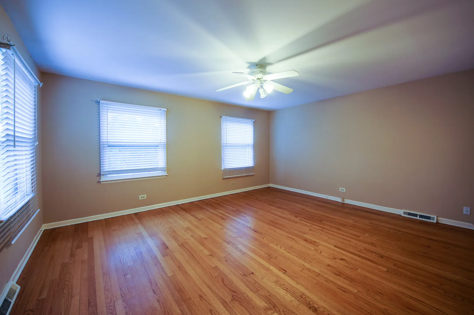 3619 Bernay Drive IL
