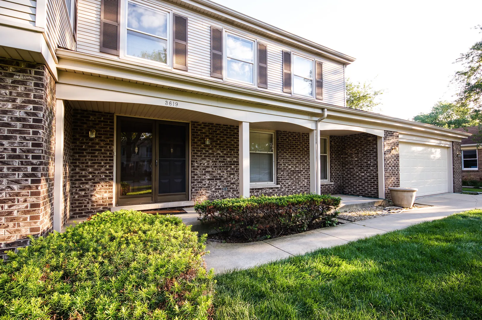 3619 Bernay Drive IL