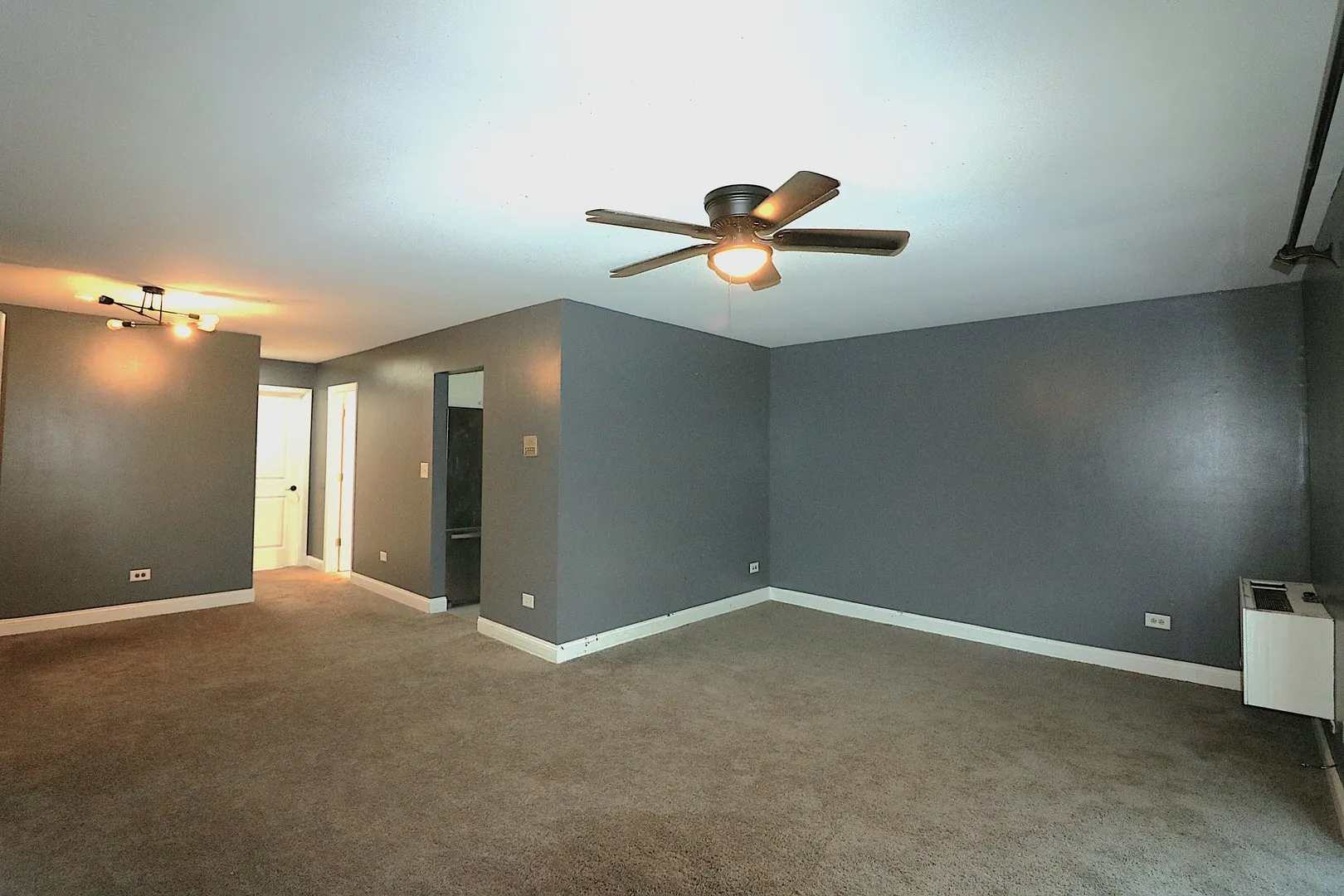 266 12th Street 3F IL