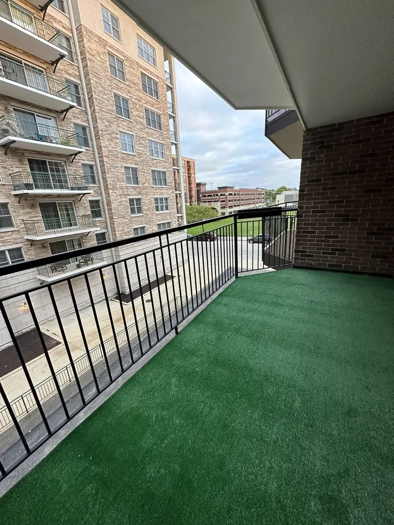 1 N CHESTNUT Avenue 5B IL