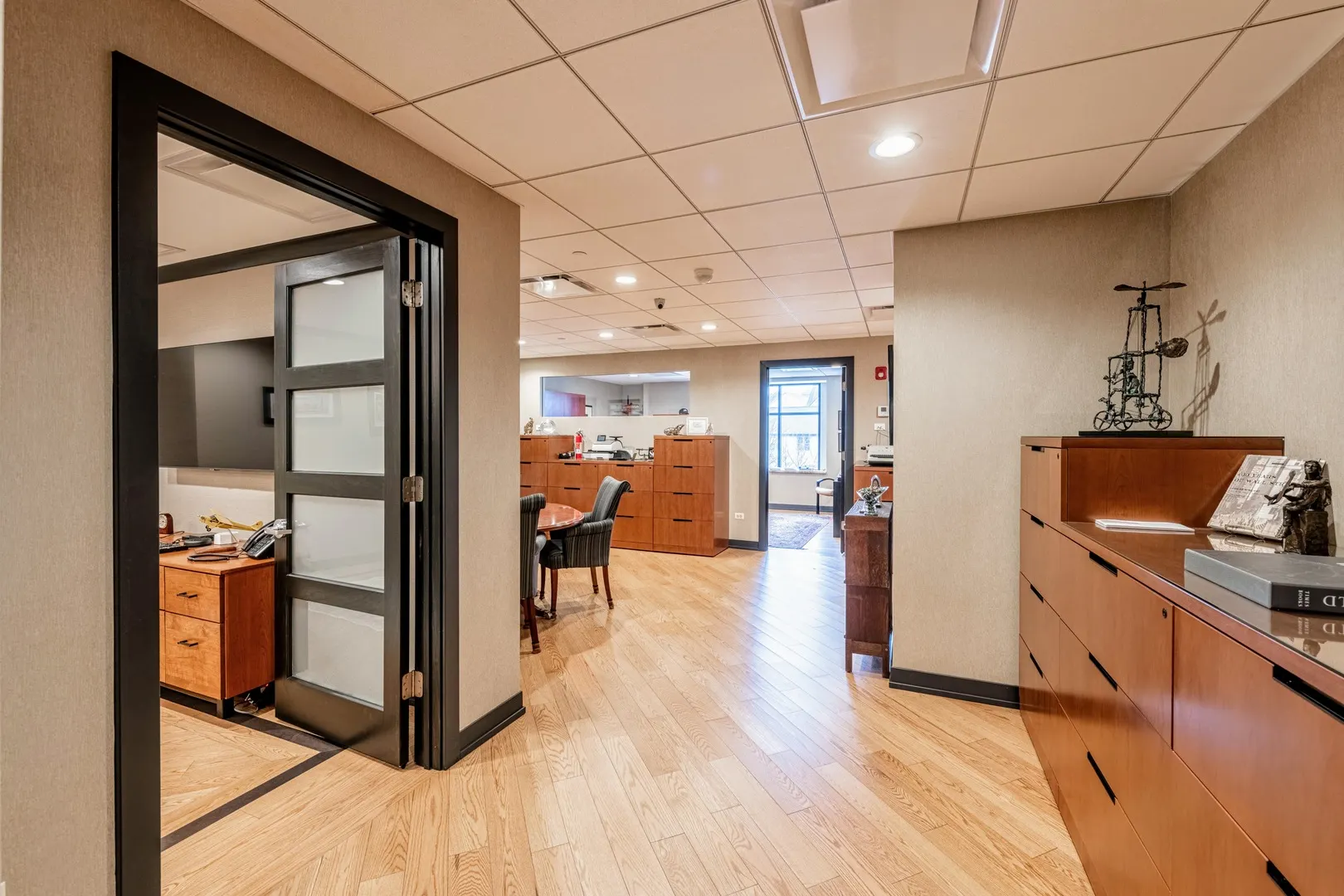 25 E Main Street 202 IL