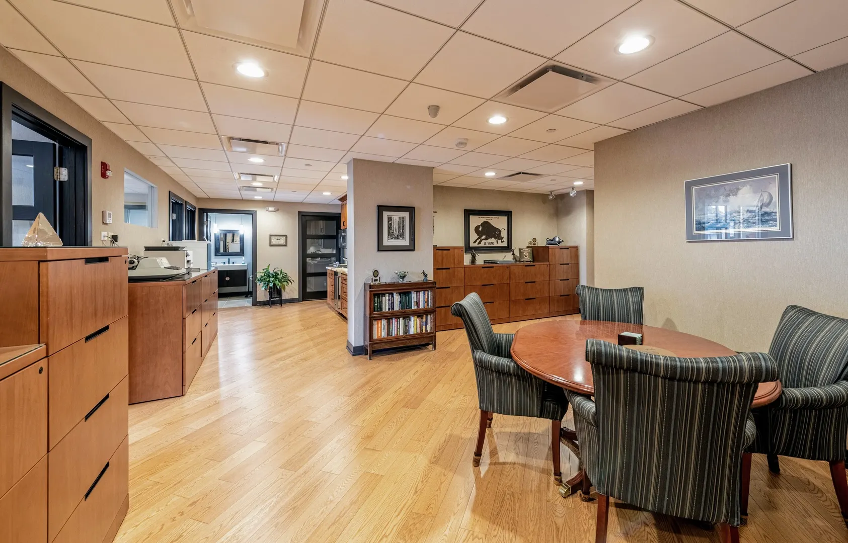 25 E Main Street 202 IL