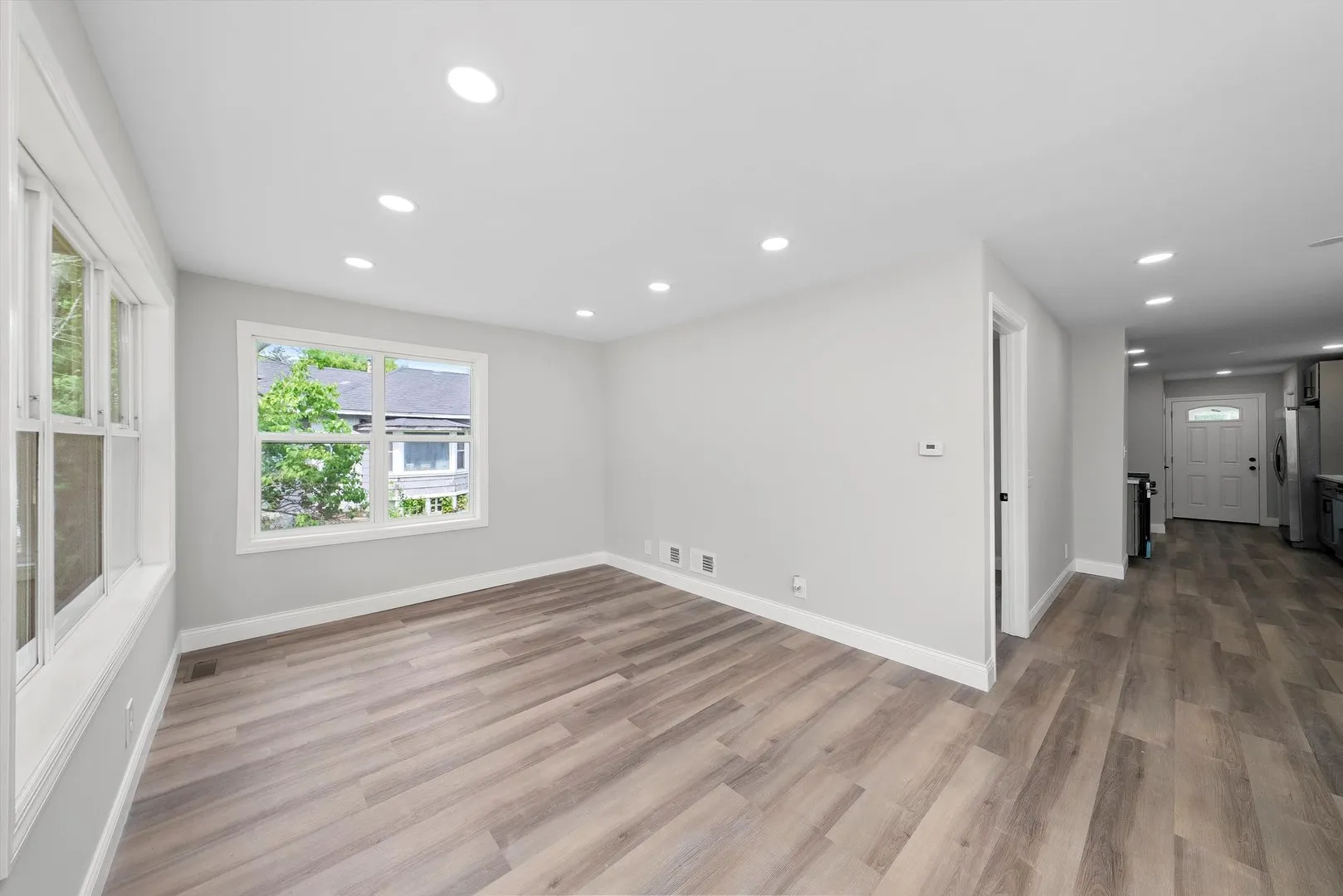 114 Maple Street IL