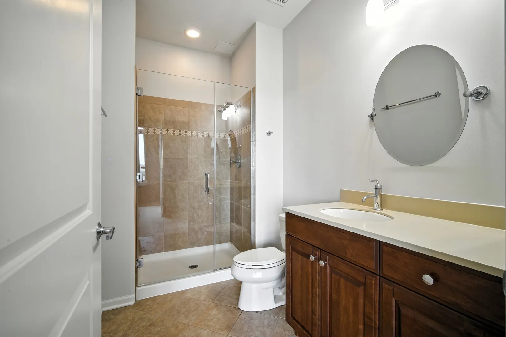 1199 E Port Clinton Road 704 IL
